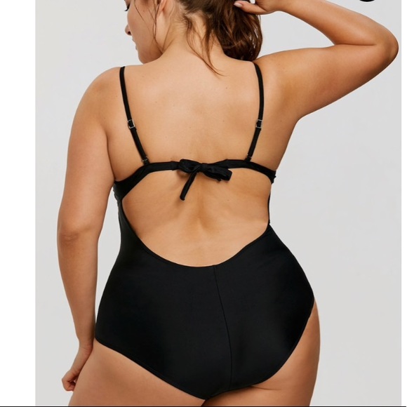 Black Mesh One Piece (Plus Size) - Picture 3 of 5